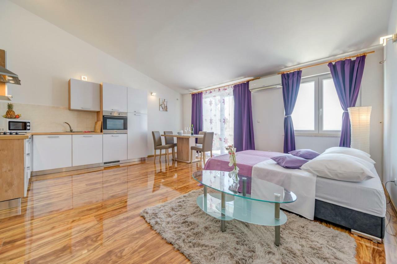 Apartment Ana Split Bagian luar foto